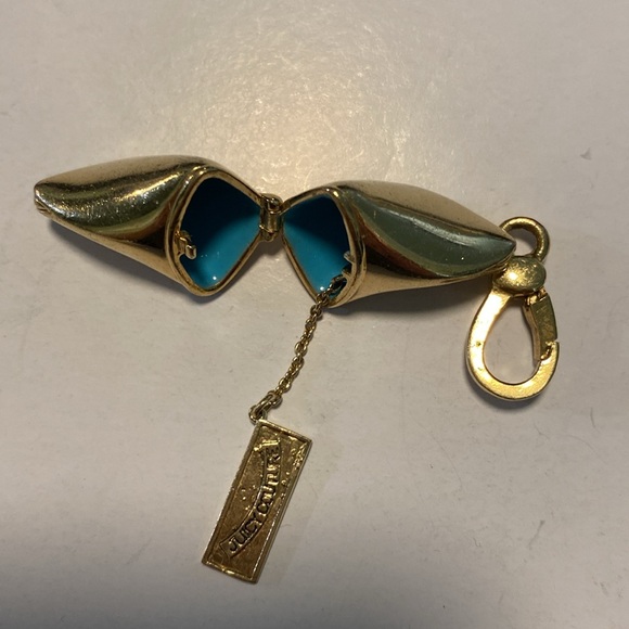 Fortune Cookie - Picture 2 of 5